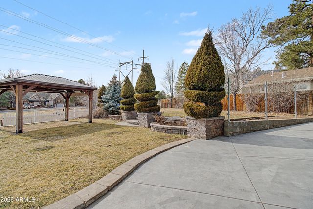 674 N HULET Lane, Flagstaff, AZ 86004