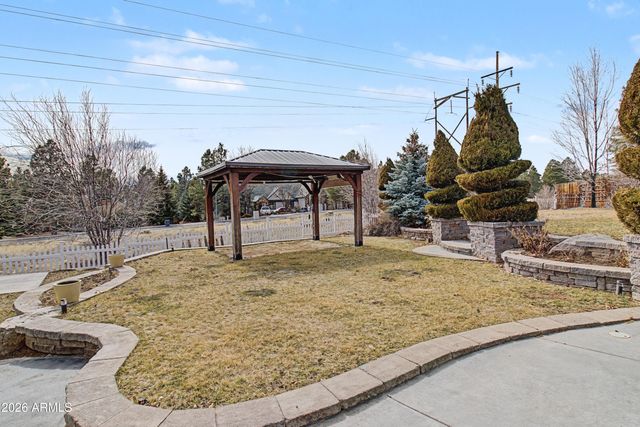 674 N HULET Lane, Flagstaff, AZ 86004