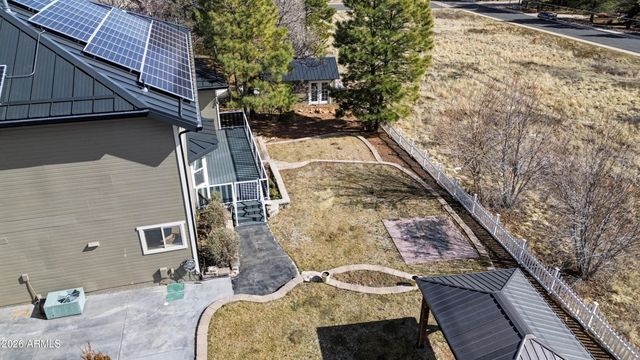 674 N HULET Lane, Flagstaff, AZ 86004