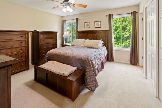 1623 Bayview Drive, Lake Zurich, IL 60047