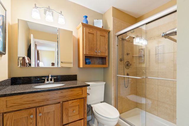 1623 Bayview Drive, Lake Zurich, IL 60047