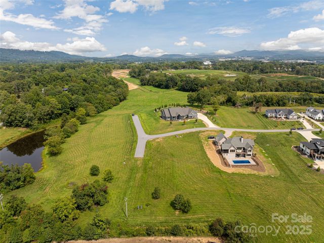 301 Majestic Ridge Road 57, Mills River, NC 28759