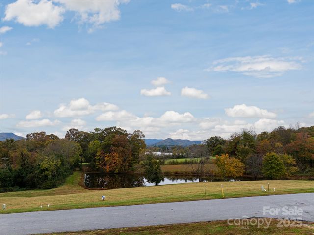 301 Majestic Ridge Road 57, Mills River, NC 28759