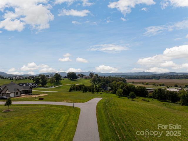 301 Majestic Ridge Road 57, Mills River, NC 28759