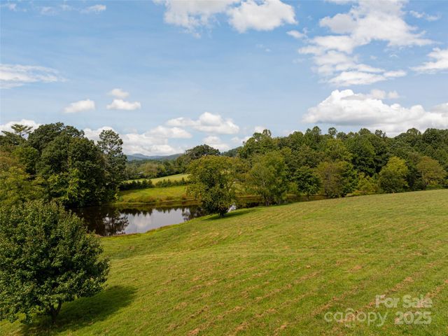 301 Majestic Ridge Road 57, Mills River, NC 28759