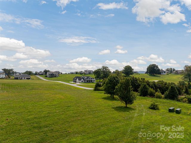 301 Majestic Ridge Road 57, Mills River, NC 28759
