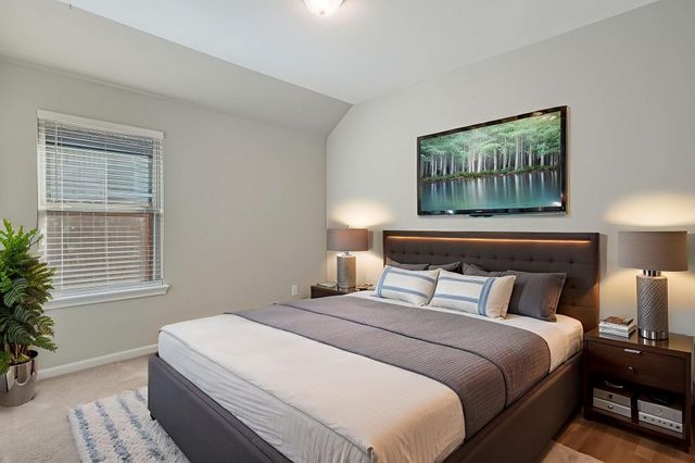 2926 Grand Hawthorne Road, Conroe, TX 77385