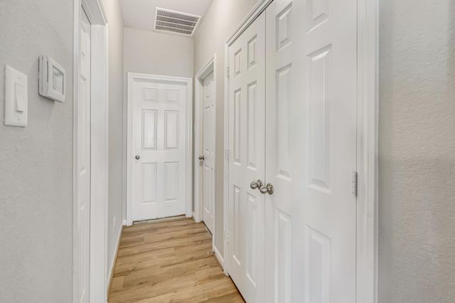 2926 Grand Hawthorne Road, Conroe, TX 77385