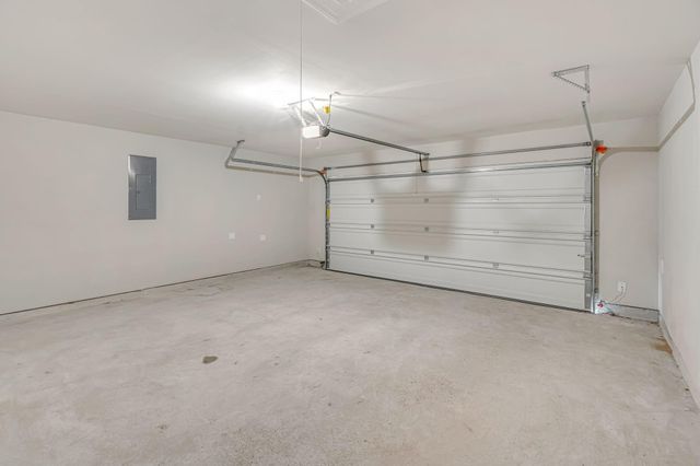 2926 Grand Hawthorne Road, Conroe, TX 77385