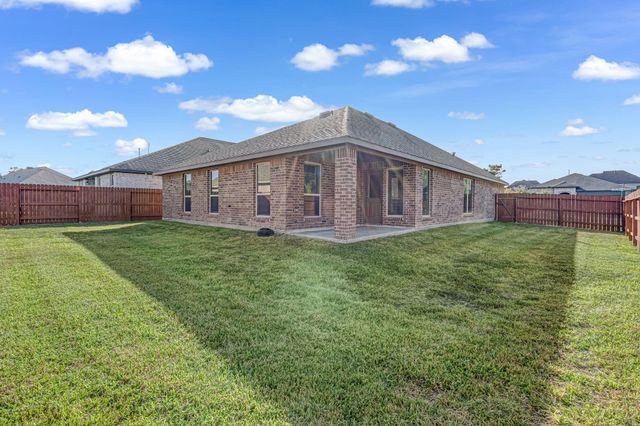 2926 Grand Hawthorne Road, Conroe, TX 77385