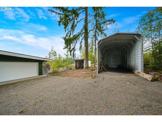 57647 CEDAR SPRINGS Dr, Scappoose, OR 97056