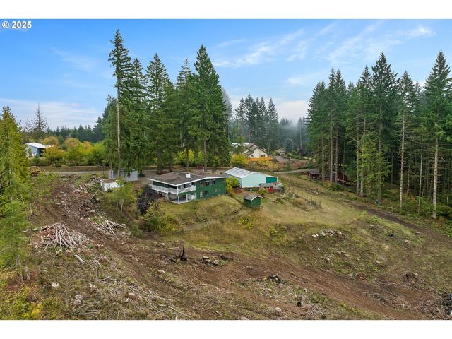 57647 CEDAR SPRINGS Dr, Scappoose, OR 97056