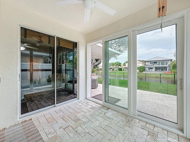 1143 CANOE Point, Delray Beach, FL 33444