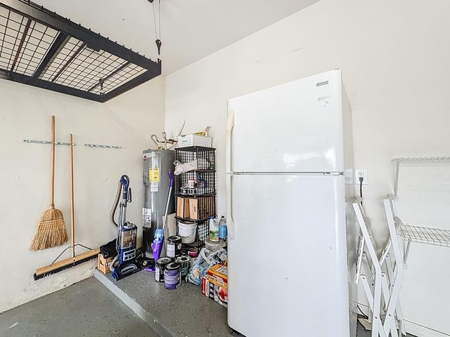 1143 CANOE Point, Delray Beach, FL 33444