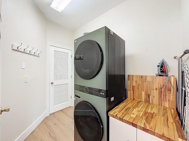 1143 CANOE Point, Delray Beach, FL 33444