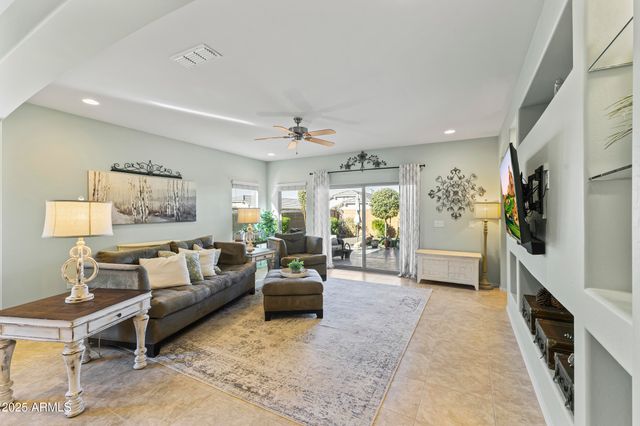 25940 W ORAIBI Drive, Buckeye, AZ 85396