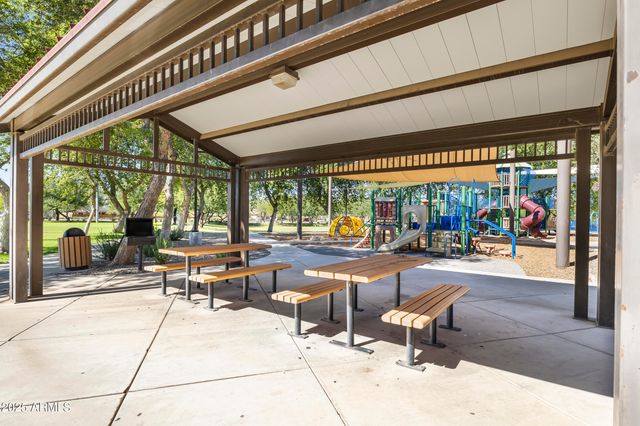 25940 W ORAIBI Drive, Buckeye, AZ 85396