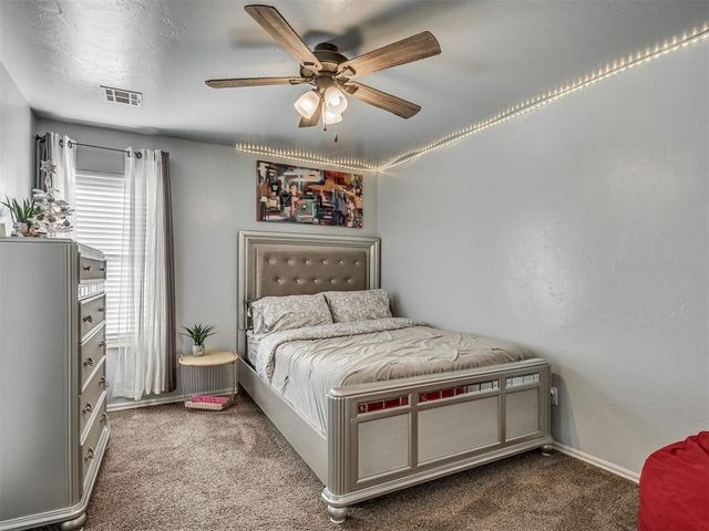 52 NW Cypress Street, Piedmont, OK 73078