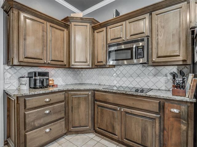 52 NW Cypress Street, Piedmont, OK 73078