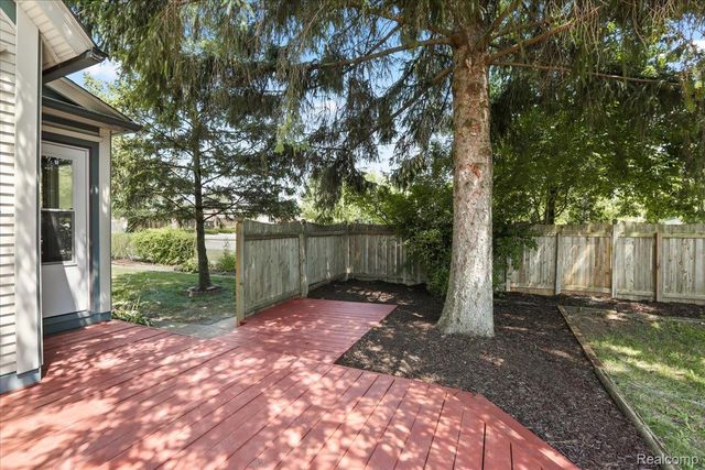 1105 Oak Street, Wyandotte, MI 48192