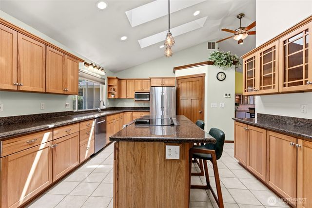10135 Stedman Road SE, Olympia, WA 98513