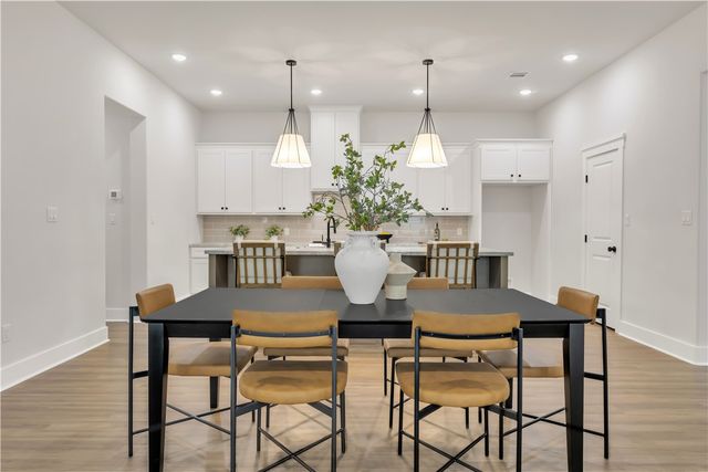 4002 Etonbury Avenue, College Station, TX 77845