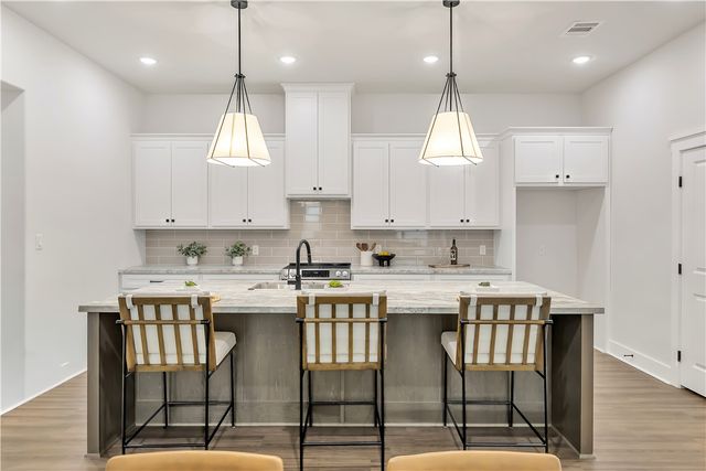 4002 Etonbury Avenue, College Station, TX 77845