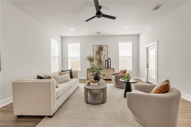 4002 Etonbury Avenue, College Station, TX 77845