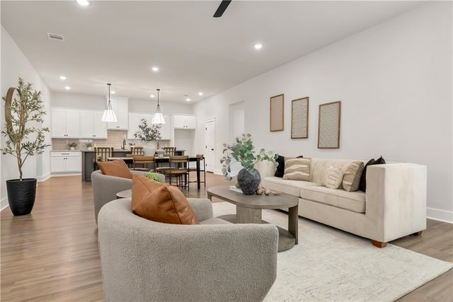 4002 Etonbury Avenue, College Station, TX 77845