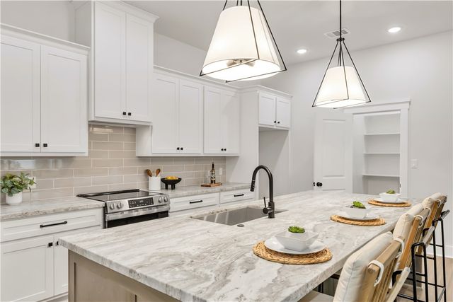 4002 Etonbury Avenue, College Station, TX 77845