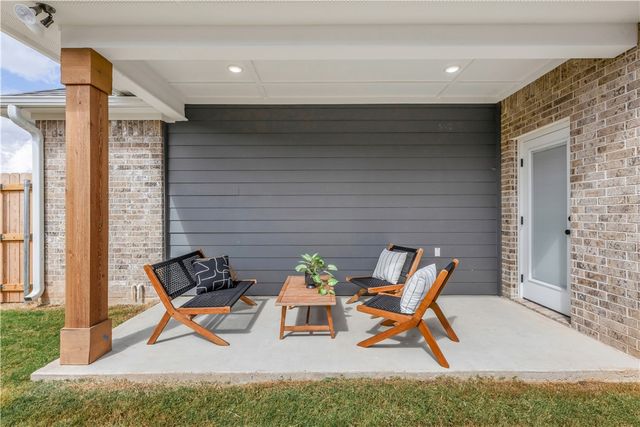 4002 Etonbury Avenue, College Station, TX 77845