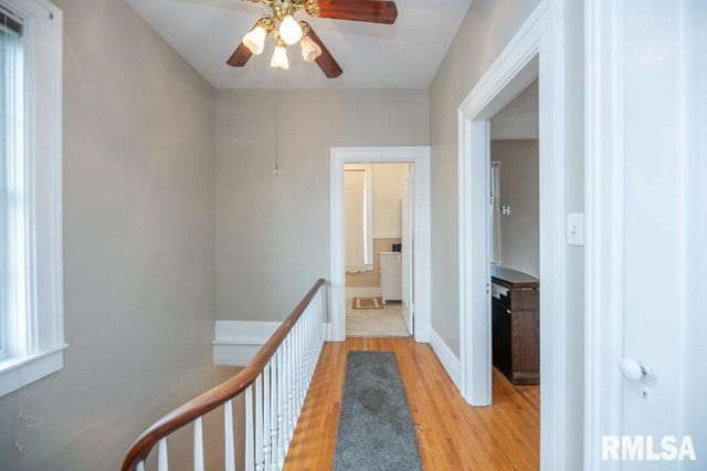 805 S 5TH Street, Pekin, IL 61554