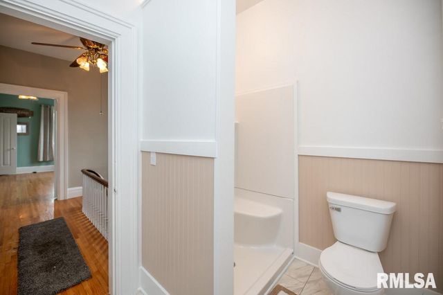 805 S 5TH Street, Pekin, IL 61554