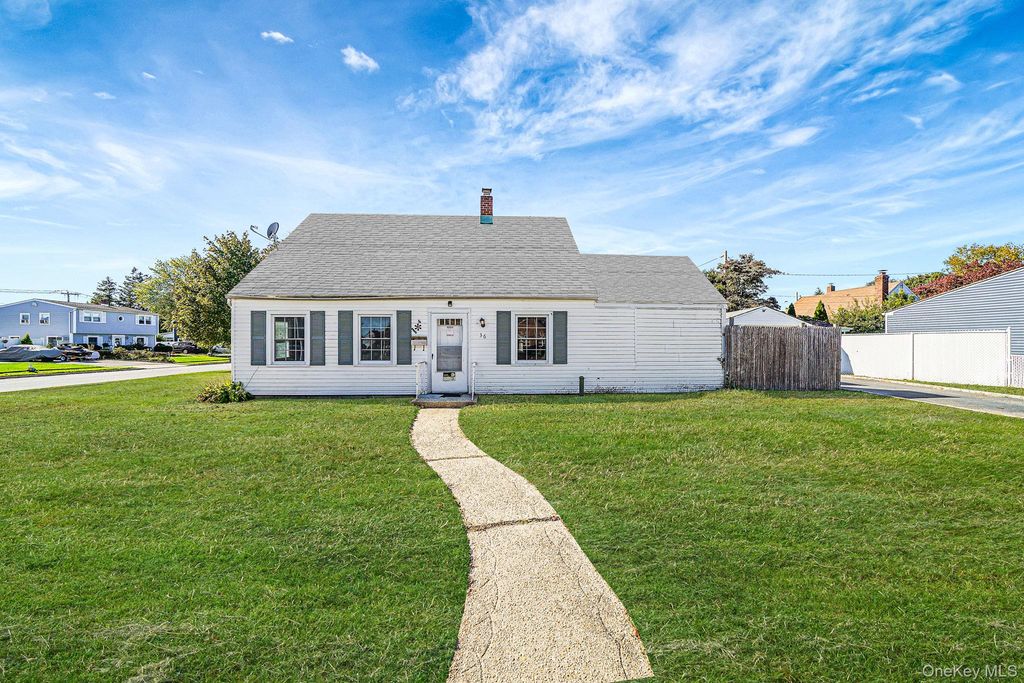 36 Bowling Lane, Levittown, NY 11756