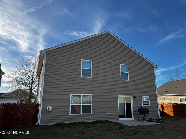 512 Dakota Avenue, New Bern, NC 28560