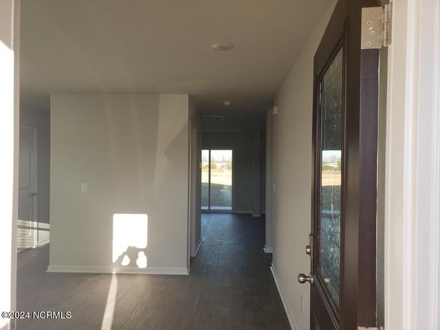 512 Dakota Avenue, New Bern, NC 28560