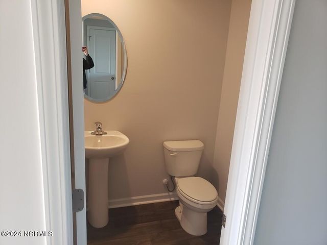 512 Dakota Avenue, New Bern, NC 28560