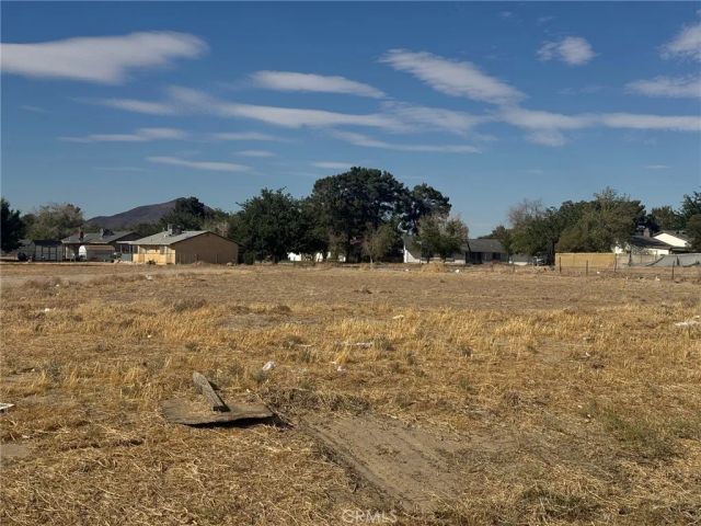 170 Valeport, Lake Los Angeles, CA 93535