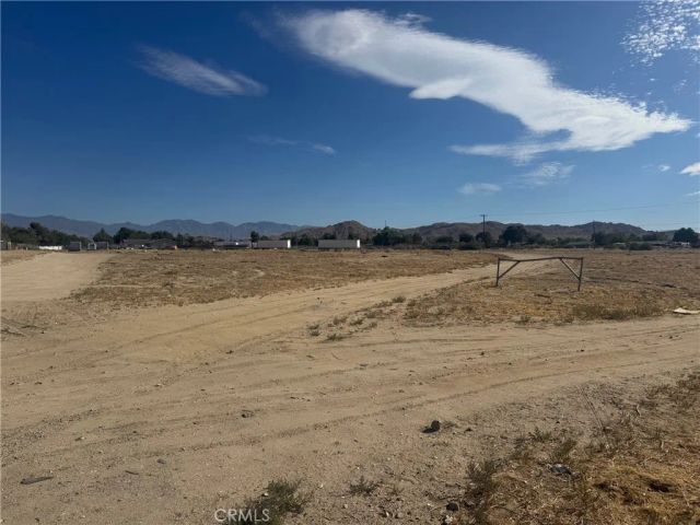 170 Valeport, Lake Los Angeles, CA 93535