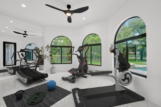 6041 NW 84th Terrace, Parkland, FL 33067