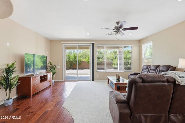 5139 W SWEET IRON Pass, Phoenix, AZ 85083