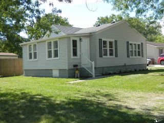 934 E 9th Street, Monroe, MI 48161