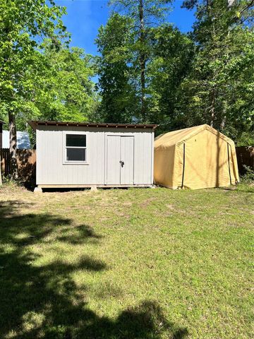 116 Welch Drive, Livingston, TX 77351