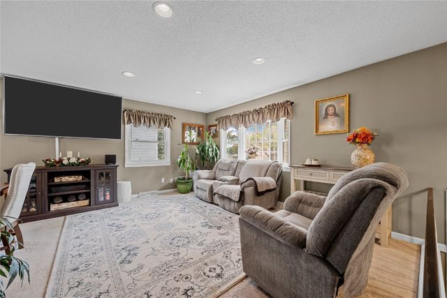 2003 9th Street Place, Coralville, IA 52241