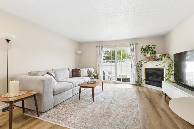 1967 Bashan Drive, 82D, Columbus, OH 43228