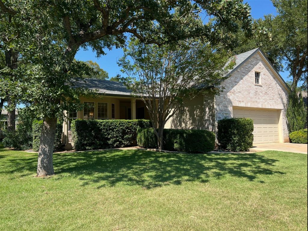 197 Trail Rider WAY, Georgetown, TX 78633