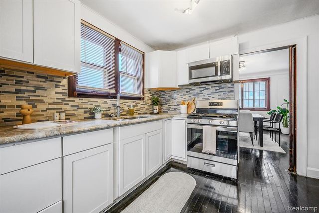 14559 Rosemont Avenue, Detroit, MI 48223