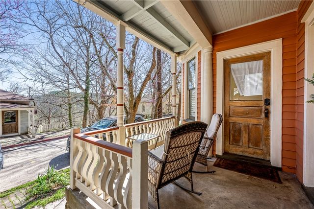 174 Spring Street, Eureka Springs, AR 72632