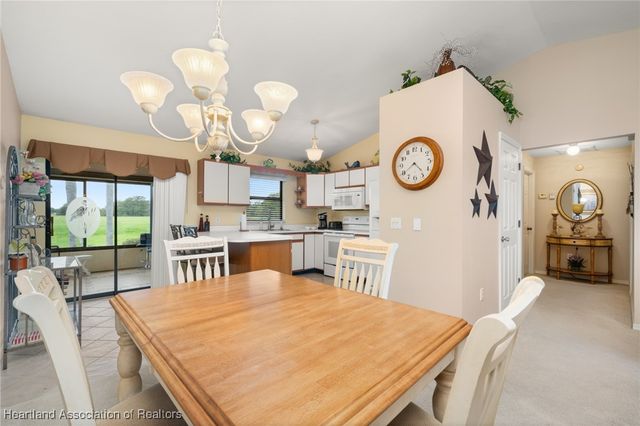 1100 Villaway W, Sebring, FL 33876