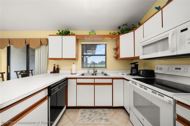 1100 Villaway W, Sebring, FL 33876